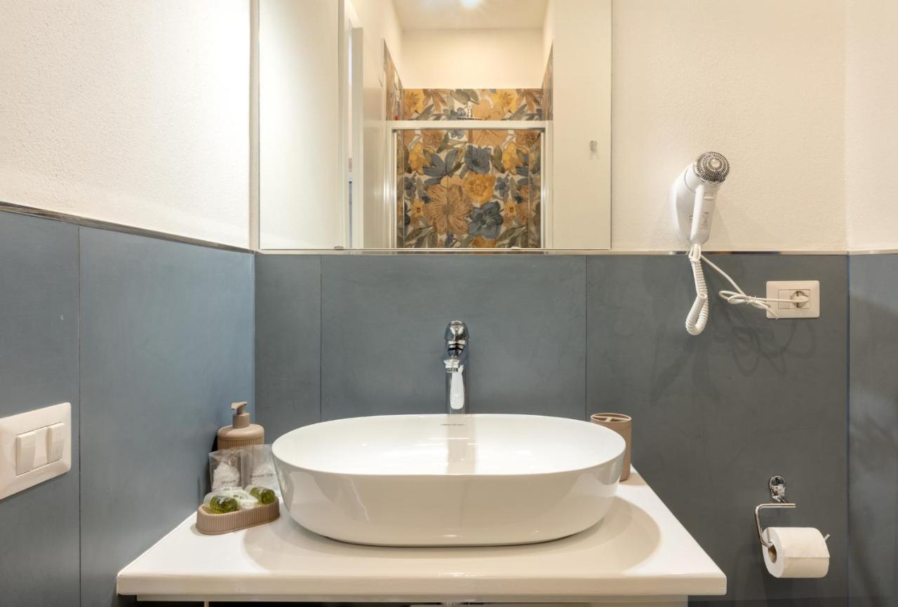 Bonnystudios Holiday Apartments Каляри Екстериор снимка