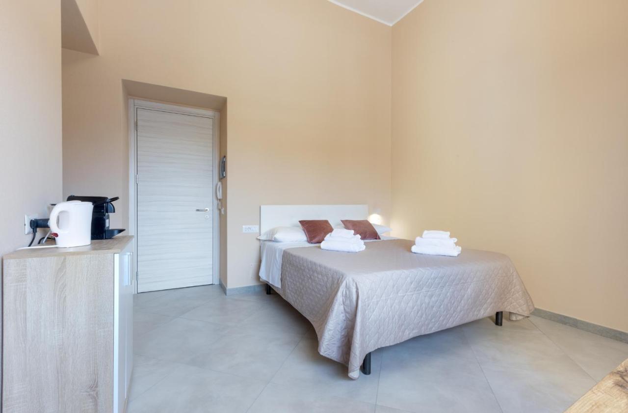 Bonnystudios Holiday Apartments Каляри Екстериор снимка